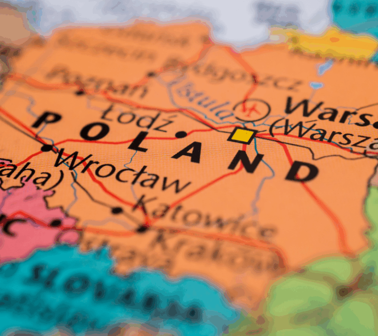 Porównanie rynku pracy tymczasowej w Polsce i Europie w 2025 roku – co możemy zaadaptować?